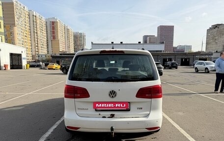 Volkswagen Touran III, 2011 год, 479 000 рублей, 4 фотография