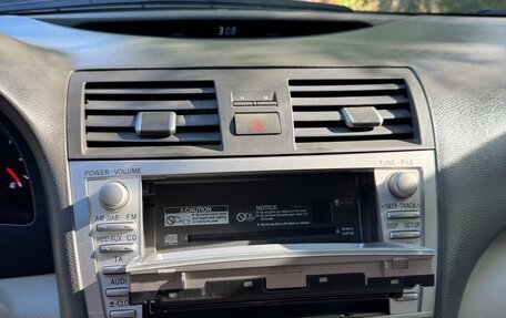 Toyota Camry, 2010 год, 1 200 000 рублей, 38 фотография
