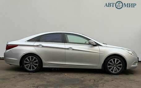 Hyundai Sonata VI, 2011 год, 914 000 рублей, 4 фотография