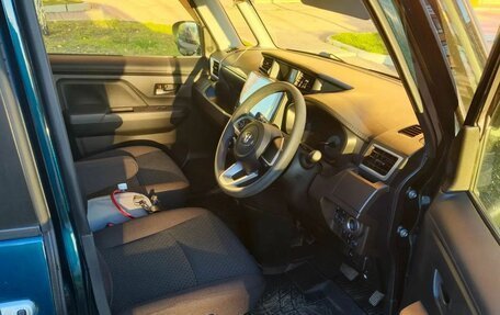 Toyota Roomy I, 2021 год, 1 060 000 рублей, 8 фотография