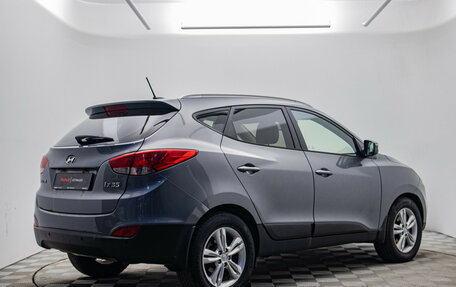 Hyundai ix35 I рестайлинг, 2013 год, 950 000 рублей, 5 фотография