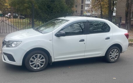 Renault Logan II, 2019 год, 857 000 рублей, 2 фотография