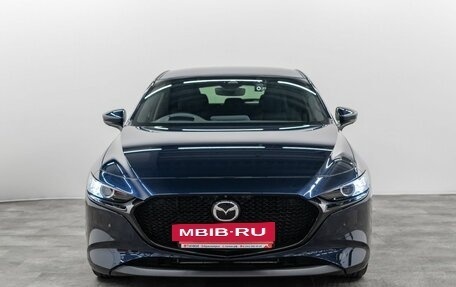 Mazda 3, 2021 год, 1 800 000 рублей, 3 фотография