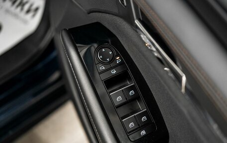 Mazda 3, 2021 год, 1 800 000 рублей, 17 фотография