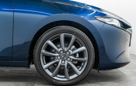 Mazda 3, 2021 год, 1 800 000 рублей, 19 фотография