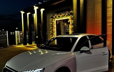 Audi A4, 2020 год, 3 000 000 рублей, 2 фотография