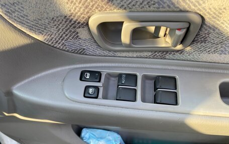 Nissan Liberty, 1999 год, 320 000 рублей, 10 фотография