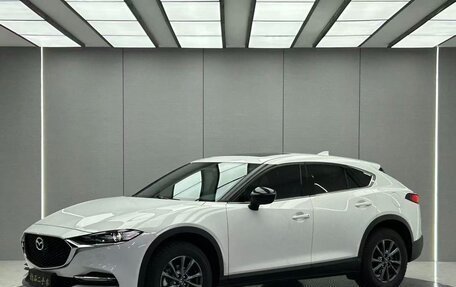Mazda CX-4, 2022 год, 1 580 000 рублей, 2 фотография