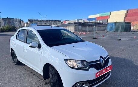Renault Logan II, 2017 год, 800 000 рублей, 9 фотография