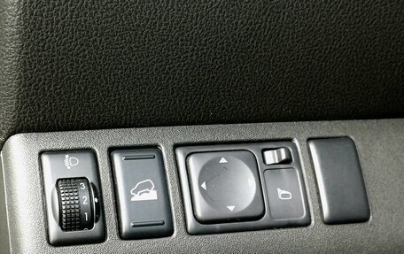 Nissan Pathfinder, 2011 год, 1 499 000 рублей, 18 фотография