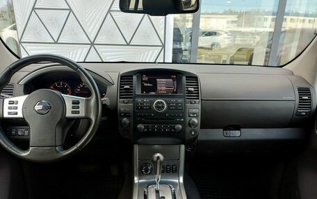 Nissan Pathfinder, 2011 год, 1 499 000 рублей, 11 фотография