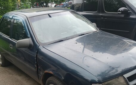 Opel Vectra A, 1993 год, 150 000 рублей, 4 фотография