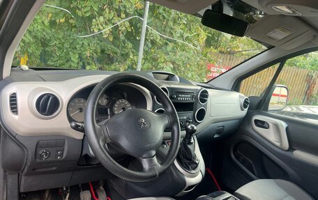 Peugeot Partner II рестайлинг 2, 2014 год, 750 000 рублей, 13 фотография