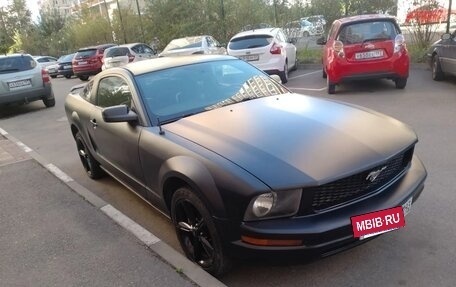 Ford Mustang VI рестайлинг, 2007 год, 2 800 000 рублей, 5 фотография