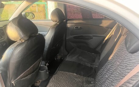 KIA Rio II, 2011 год, 500 000 рублей, 2 фотография