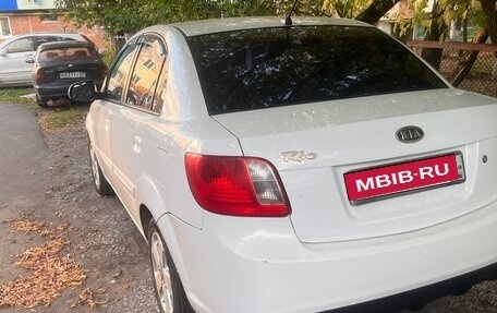KIA Rio II, 2011 год, 500 000 рублей, 10 фотография