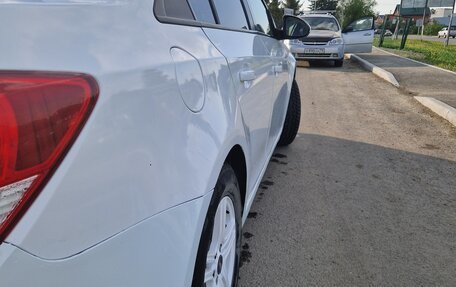 Chevrolet Cruze II, 2011 год, 499 000 рублей, 9 фотография