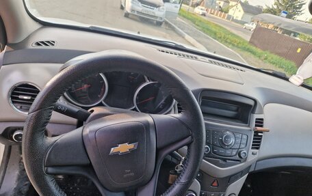 Chevrolet Cruze II, 2011 год, 499 000 рублей, 11 фотография