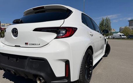 Toyota Corolla, 2024 год, 4 900 000 рублей, 15 фотография