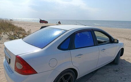 Ford Focus II рестайлинг, 2010 год, 700 000 рублей, 2 фотография