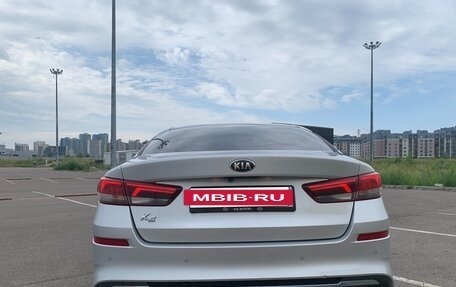 KIA K5 II, 2018 год, 1 450 000 рублей, 7 фотография