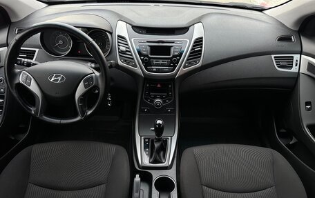 Hyundai Elantra V, 2015 год, 1 370 000 рублей, 6 фотография