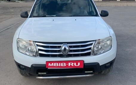 Renault Duster I рестайлинг, 2012 год, 1 050 000 рублей, 2 фотография