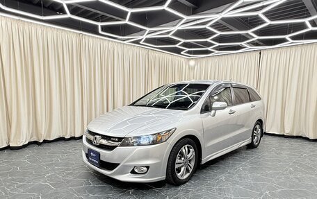 Honda Stream II, 2011 год, 1 499 999 рублей, 2 фотография