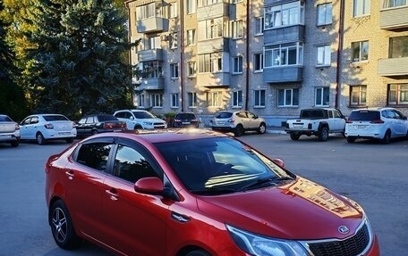 KIA Rio III рестайлинг, 2013 год, 770 000 рублей, 1 фотография