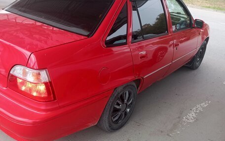 Daewoo Nexia I рестайлинг, 1998 год, 200 000 рублей, 6 фотография