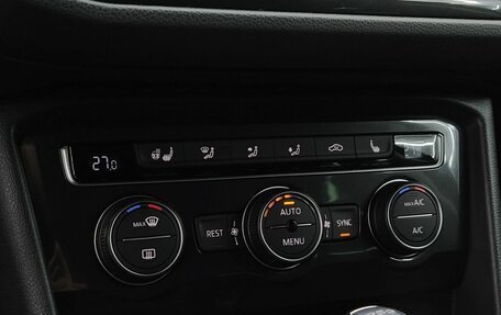 Volkswagen Tiguan II, 2017 год, 2 460 000 рублей, 16 фотография