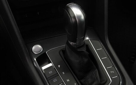 Volkswagen Tiguan II, 2017 год, 2 460 000 рублей, 14 фотография