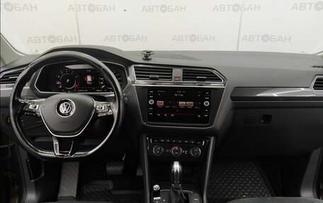Volkswagen Tiguan II, 2017 год, 2 460 000 рублей, 28 фотография