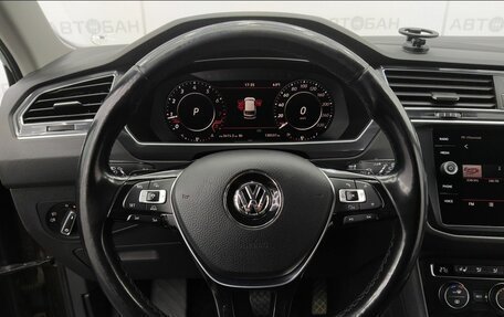 Volkswagen Tiguan II, 2017 год, 2 460 000 рублей, 30 фотография