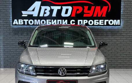 Volkswagen Tiguan II, 2019 год, 2 770 000 рублей, 2 фотография