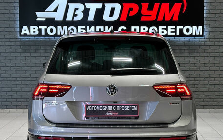Volkswagen Tiguan II, 2019 год, 2 770 000 рублей, 6 фотография