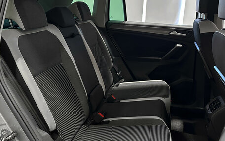 Volkswagen Tiguan II, 2019 год, 2 770 000 рублей, 13 фотография