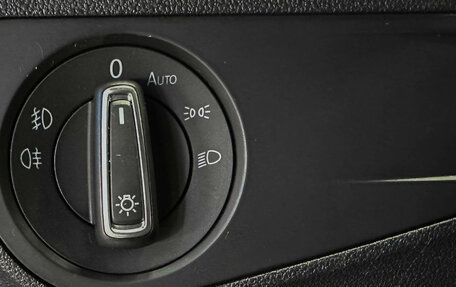 Volkswagen Tiguan II, 2019 год, 2 770 000 рублей, 22 фотография