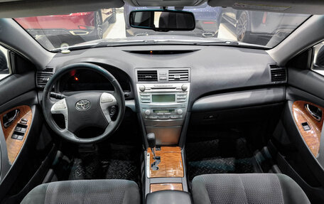 Toyota Camry, 2009 год, 1 290 000 рублей, 17 фотография