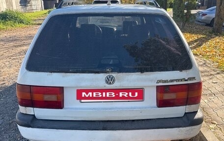 Volkswagen Passat B4, 1993 год, 120 000 рублей, 4 фотография