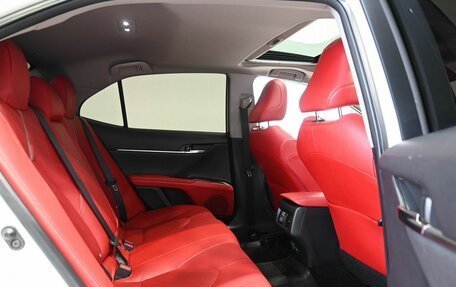 Toyota Camry, 2022 год, 3 379 900 рублей, 14 фотография