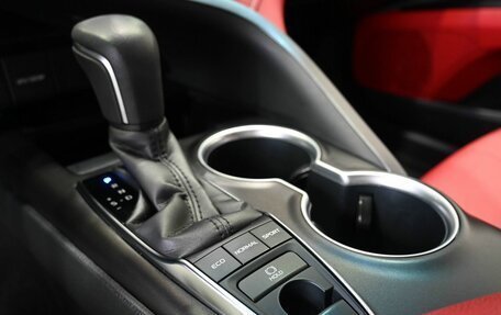 Toyota Camry, 2022 год, 3 379 900 рублей, 22 фотография