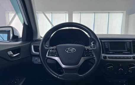 Hyundai Solaris II рестайлинг, 2018 год, 1 295 000 рублей, 16 фотография
