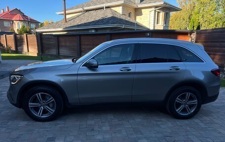 Mercedes-Benz GLC, 2021 год, 3 990 000 рублей, 2 фотография