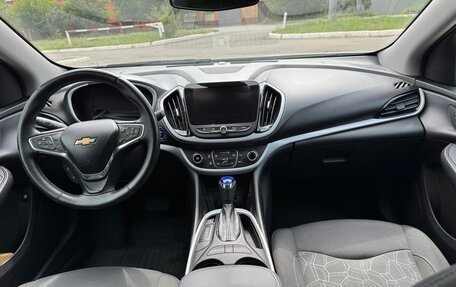 Chevrolet Volt II, 2015 год, 850 000 рублей, 21 фотография