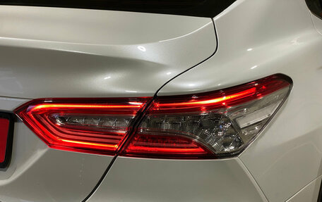 Toyota Camry, 2021 год, 3 150 000 рублей, 8 фотография