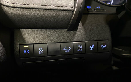 Toyota Camry, 2021 год, 3 150 000 рублей, 16 фотография