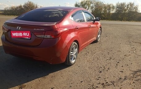 Hyundai Elantra V, 2011 год, 970 000 рублей, 5 фотография