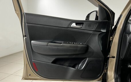 KIA Sportage IV рестайлинг, 2019 год, 2 097 000 рублей, 18 фотография