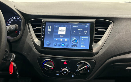 Hyundai Solaris II рестайлинг, 2021 год, 1 399 000 рублей, 13 фотография